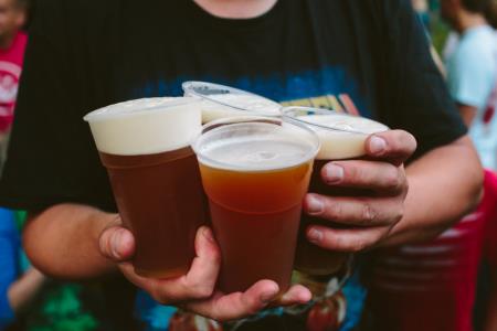 Kamniški mikropivovarji združili moči na Kamniškem festivalu piva 1